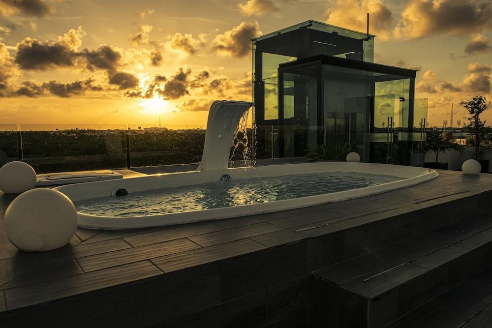 Kabah Boutique Hotel Cancún Esterno foto